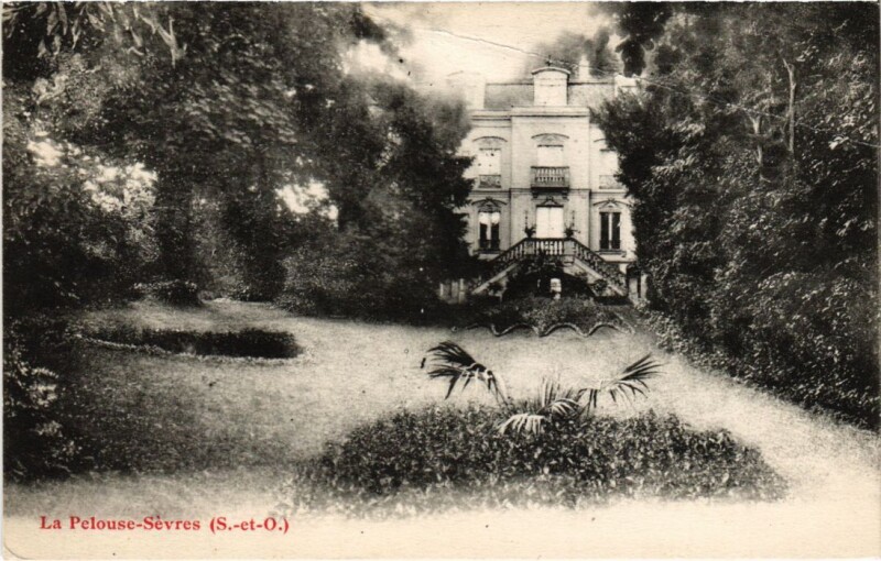 Carte postale ancienne Sevres La Pelouse-Sevres - Villa