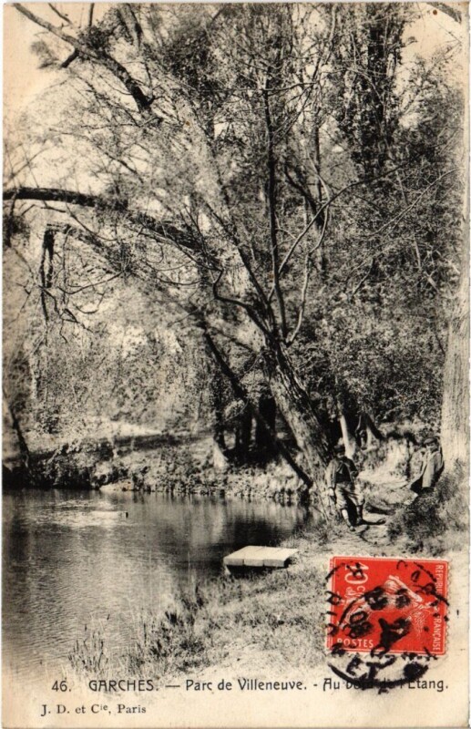 Carte postale ancienne Garches Parc de Villeneuve à Garches