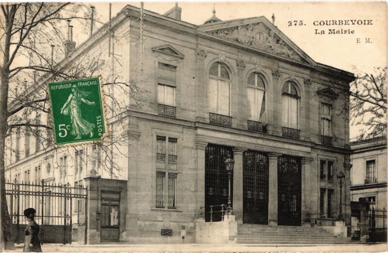 Carte postale ancienne Courbevoie Mairie à Courbevoie