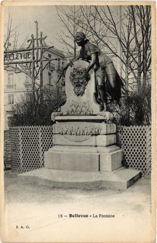 Carte postale ancienne Bellevue La Fontaine