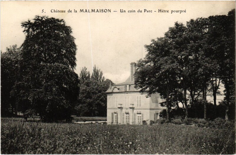 Carte postale ancienne Rueil-Malmaison Chateau de la Malmaison - Un Coin du Parc à Rueil-Malmaison