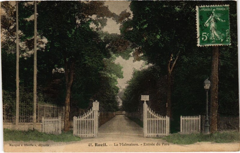Carte postale ancienne Rueil-Malmaison La Malmaison - Entree du Parc à Rueil-Malmaison