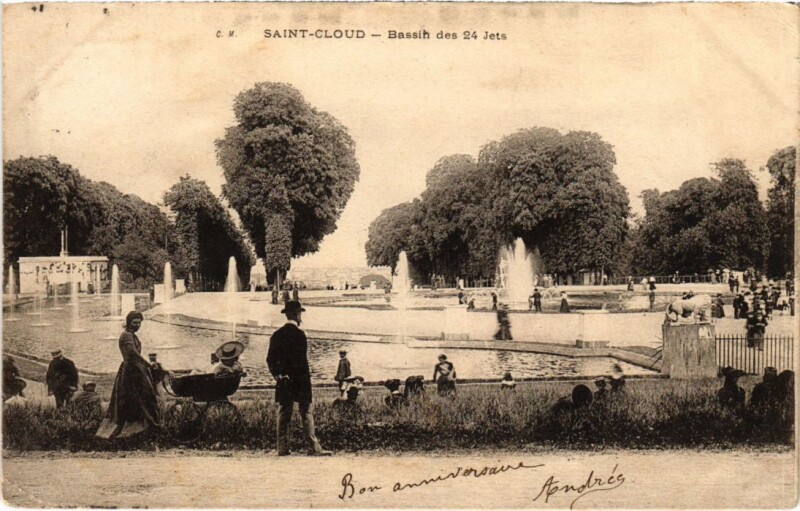 Carte postale ancienne Saint-Cloud Bassin des 24 Jets à Saint-Cloud