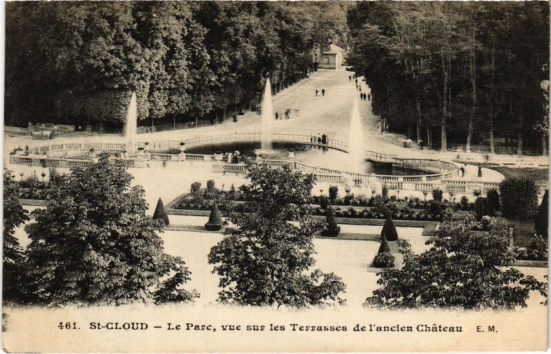 Carte postale ancienne Saint-Cloud Le Parc - Vue à Saint-Cloud