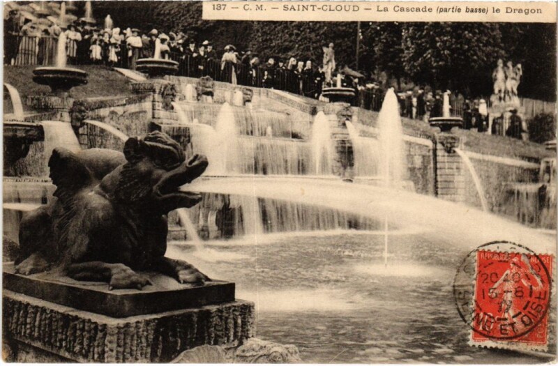 Carte postale ancienne Saint-Cloud La Cascade - Le Draogon à Saint-Cloud
