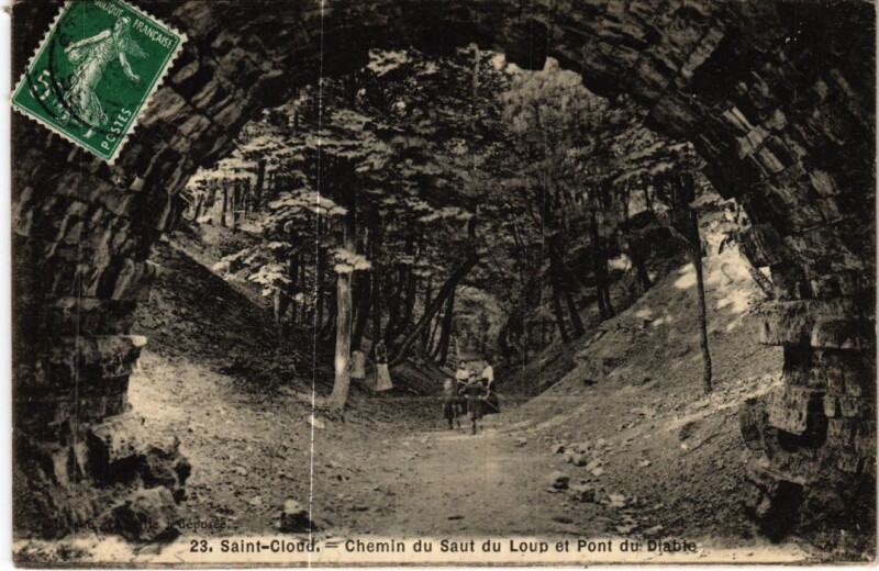 Carte postale ancienne Saint-Cloud Chemin du Saut du Loup et Pont du Diable à Saint-Cloud
