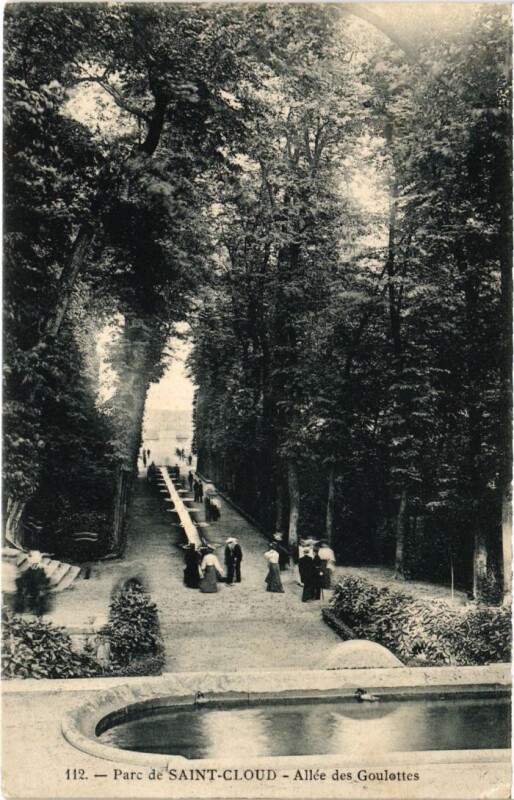 Carte postale ancienne Saint-Cloud Parc - Allee des Goulottes à Saint-Cloud