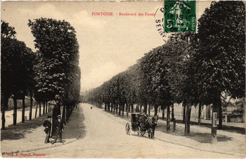 Carte postale ancienne Pontoise Boulevard des Fosses à Fosses