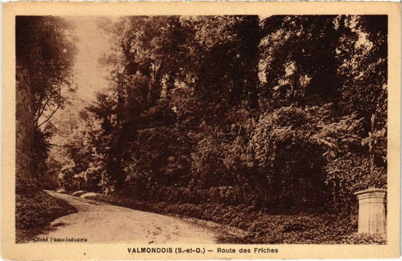 Carte postale ancienne Valmondois Route des Friches à Valmondois