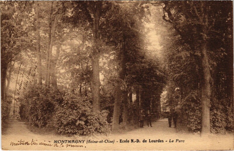 Carte postale ancienne Montmagny Ecole N.-D. de Lourdes à Montmagny