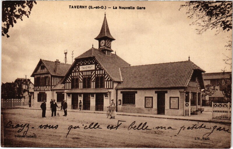 Carte postale ancienne Taverny La Nouvelle Gare à Taverny
