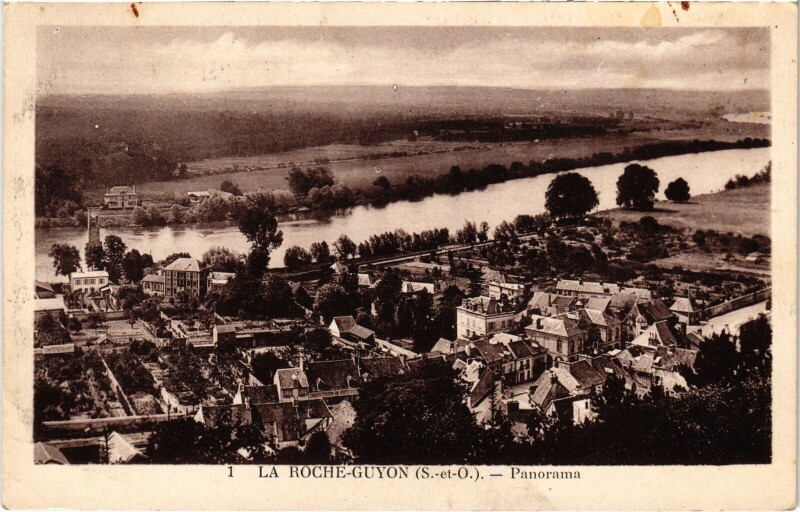 Carte postale ancienne La Roche Guyon panorama à La Roche-Guyon