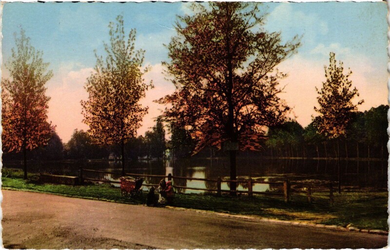 Carte postale ancienne Env.de Viarmes Lac de Royaumont à Viarmes
