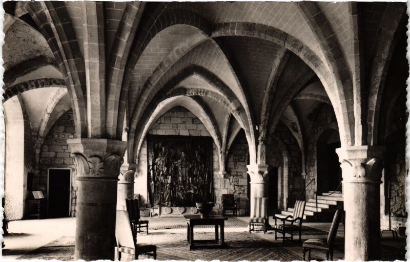 Carte postale ancienne Abbaye de Royaumont anciennes cuisines