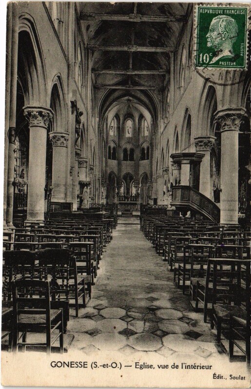 Carte postale ancienne Gonesse Interieur d'Eglise à Gonesse