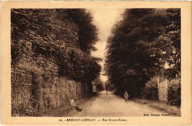 Carte postale ancienne Ermont Rue Ernest Renan à Ermont