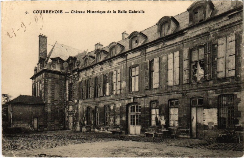 Carte postale ancienne Courbevoie Chateau Historique de la Belle Gabrielle à Courbevoie