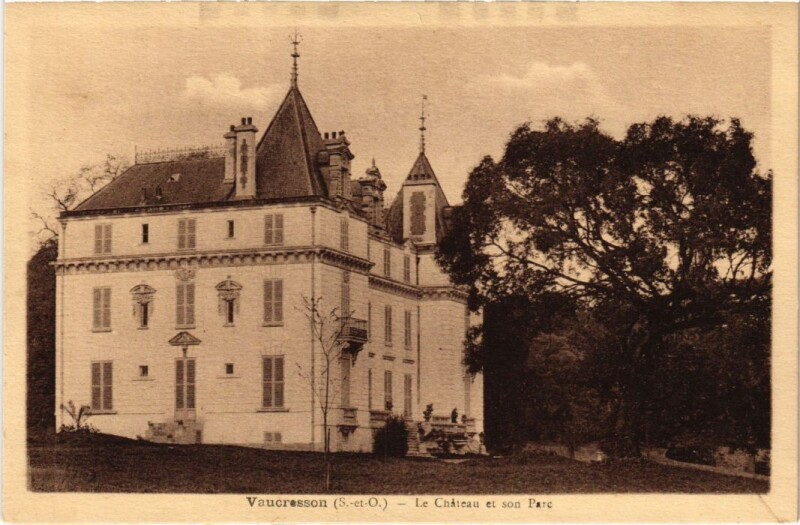Carte postale ancienne Vaucresson Le Chateau et son Parc à Vaucresson