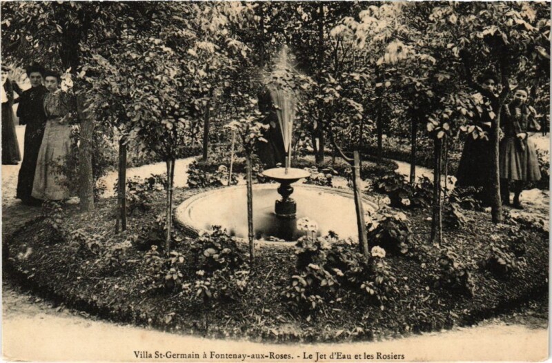 Carte postale ancienne Fontenay-aux-Roses Villa Saint-Germain - Le Jet d'Eau et les Rosiers à Fontenay-aux-Roses