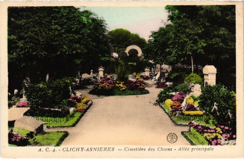 Carte postale ancienne Asnieres Clichy - Cimetiere des Chiens - Allee Principale à Asnières-sur-Seine