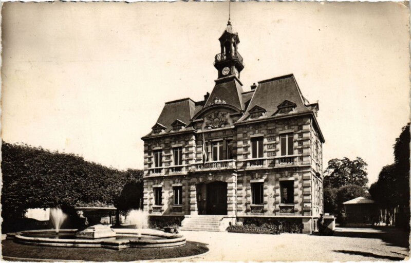 Carte postale ancienne Le Vesinet Mairie
