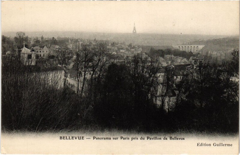 Carte postale ancienne Bellevue Panorama sur Paris du Pavillon de Bellevue