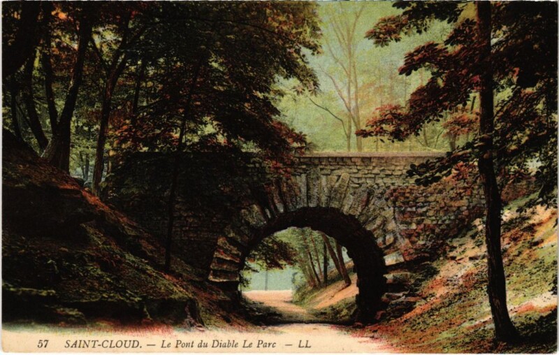 Carte postale ancienne Saint-Cloud Le Pont du Diable le Parc à Saint-Cloud