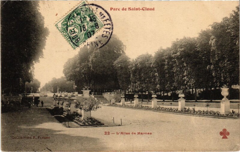 Carte postale ancienne Saint-Cloud Parc - L'Allee de Marnes à Saint-Cloud