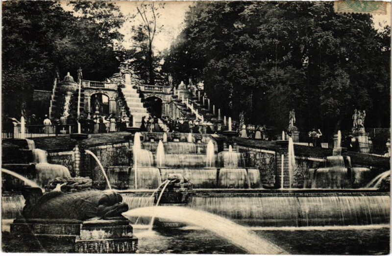 Carte postale ancienne Saint-Cloud La Cascade à Saint-Cloud