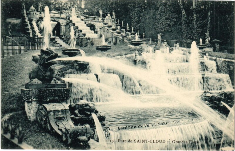 Carte postale ancienne Saint-Cloud Parc - Grandes Eaux à Saint-Cloud