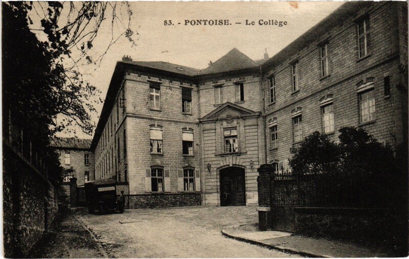 Carte postale ancienne Pontoise Le College à Pontoise