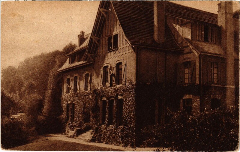 Carte postale ancienne St Prix Maison Blanche