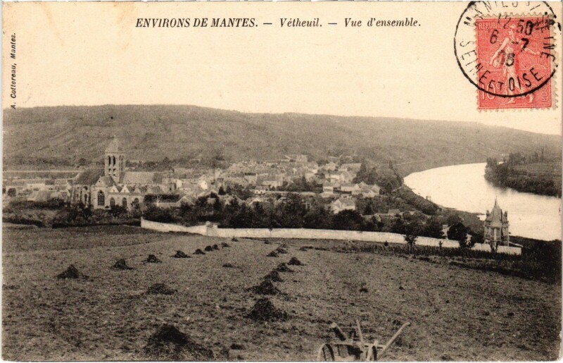 Carte postale ancienne Vetheuil vue d'ensemble