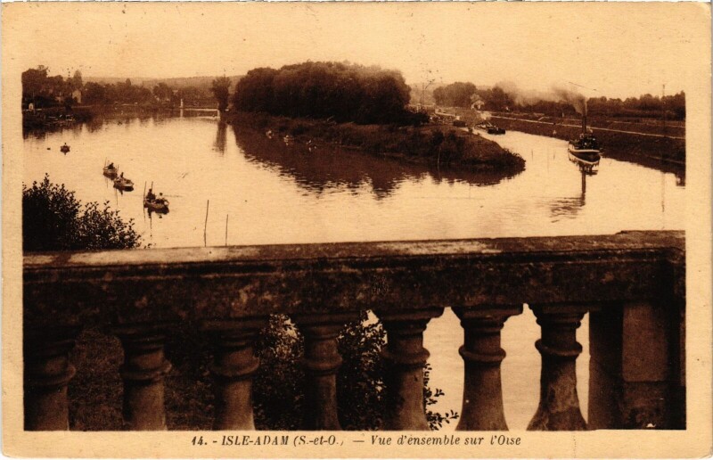 Carte postale ancienne L'Isle Adam vue d'ensemble sur l'Oise à L'Isle-Adam