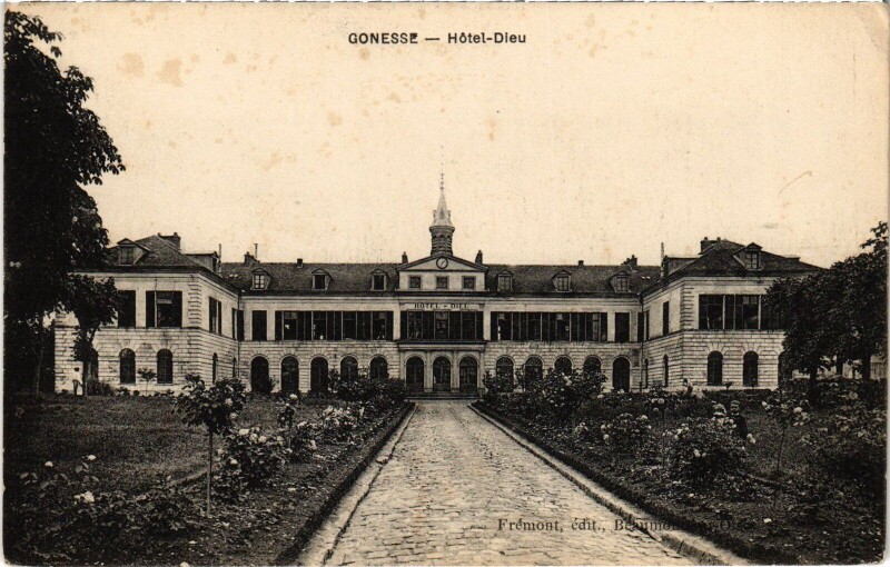 Carte postale ancienne Gonesse Hotel Dieu à Gonesse