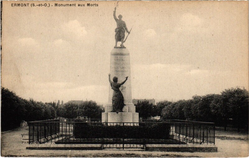 Carte postale ancienne Ermont Monument aux Morts à Ermont