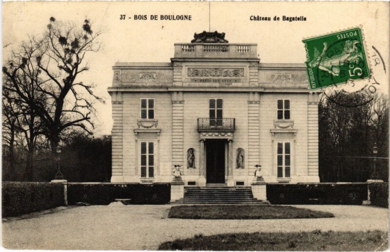Carte postale ancienne Bois de Boulogne - Chateau de Bagatelle