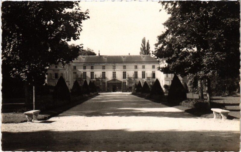 Carte postale ancienne Rueil-Malmaison Le Chateau à Rueil-Malmaison