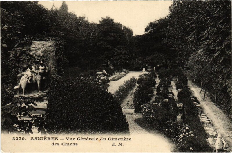 Carte postale ancienne Asnieres Cimetiere des Chiens