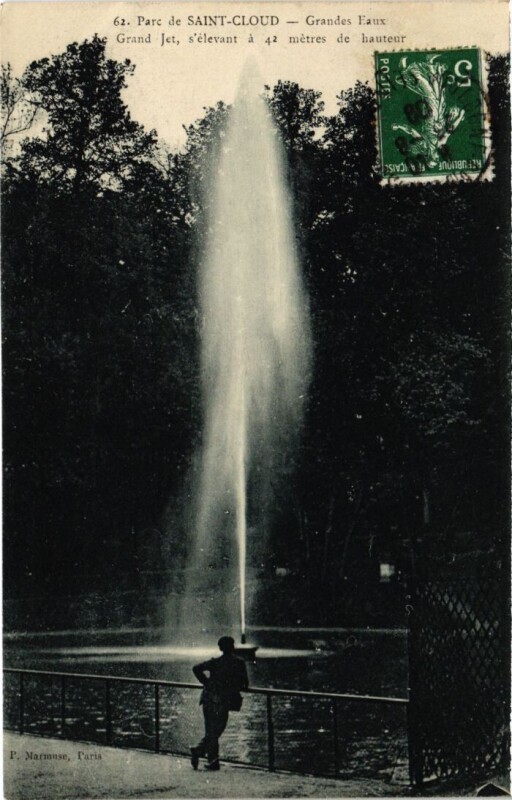 Carte postale ancienne Saint-Cloud Parc - Grandes Eaux - Grand Jet à Saint-Cloud