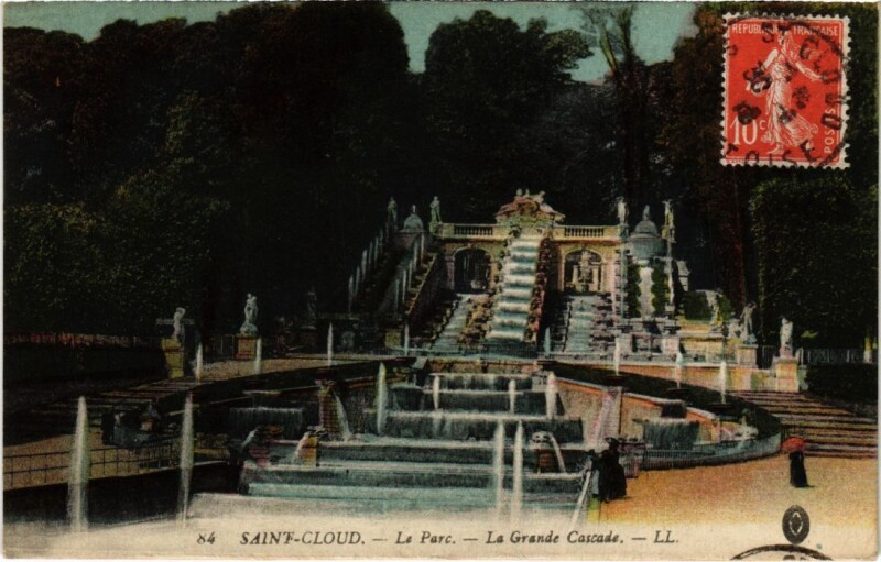Carte postale ancienne Saint-Cloud Parc - La Grande Cascade à Saint-Cloud
