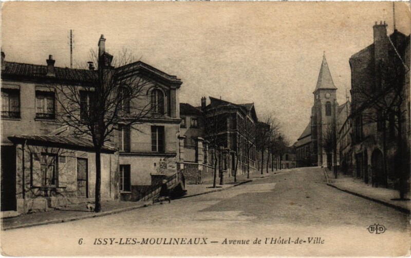 Carte postale ancienne Issy-les-Moulineaux Avenue de l'Hotel de Ville à Issy-les-Moulineaux