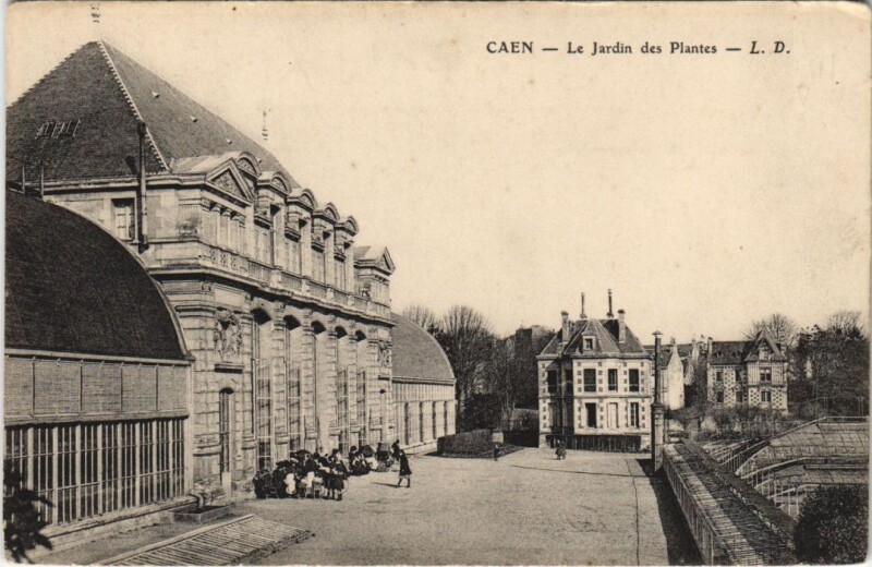 Carte postale ancienne Caen Le Jardin des Plantes