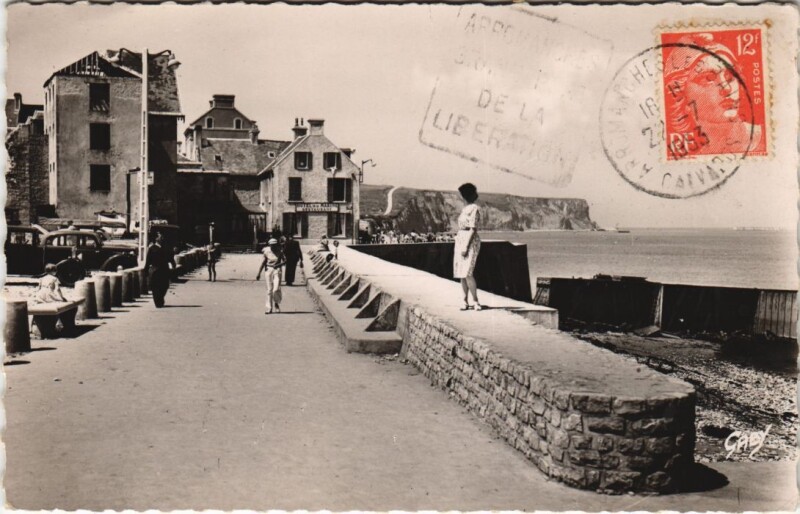 Carte postale ancienne Arromanches La Digue