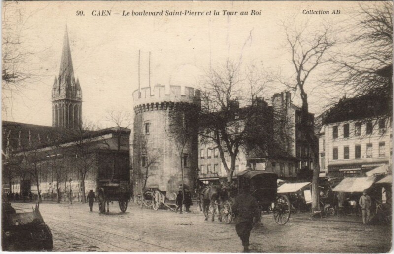 Carte postale ancienne Caen Le Boulevard Saint-Pierre et la Tour au Roi