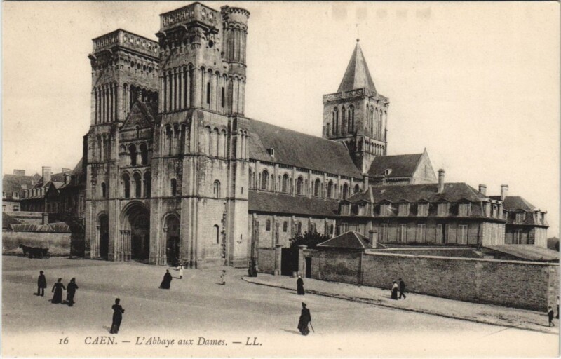 Carte postale ancienne Caen L'Abbaye aux Dames