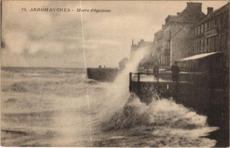 Carte postale ancienne Arromanches Maree d'Equinoxe