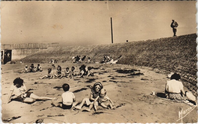 Carte postale ancienne Grandcamp-les-Bains La Plage