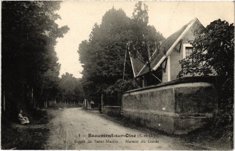 Carte postale ancienne Beaumont Route de Saint-Martin Maison du Garde