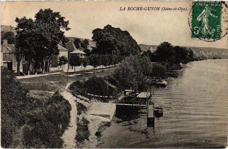 Carte postale ancienne La Roche Guyon à La Roche-Guyon